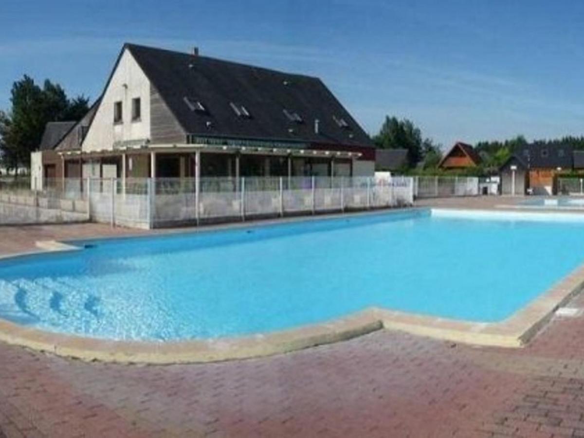 Chalet Avec Piscine Chauffee, Tennis Et Jardin Clos, A 1700M De La Plage De Cabourg - Fr-1-465-22 Εξωτερικό φωτογραφία